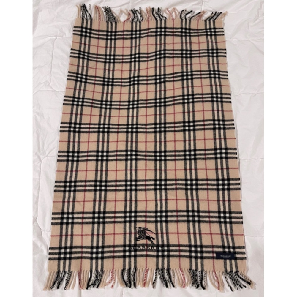 ✨Authentic BURBERRY Knight Logo Print Nova Plaid Check Wool Scarf Shawl Wrap - Picture 7 of 10